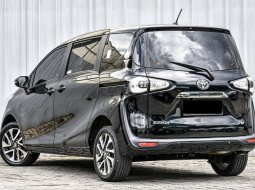 Jual Mobil Bekas Toyota Sienta V 2017 di Depok 4