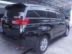 Jual mobil Toyota Kijang Innova 2.0 V 2017 bekas, DKI Jakarta 4