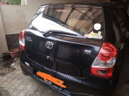 Dijual mobil bekas Toyota Etios Valco G, Jawa Barat  5