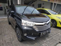 Jual Mobil Bekas Daihatsu Xenia M 2016 di Bekasi 1