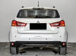 Dijual Mobil Mitsubishi Outlander Sport PX 2016 di Depok 4