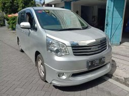 Toyota NAV1 2013 Jawa Timur dijual dengan harga termurah 1