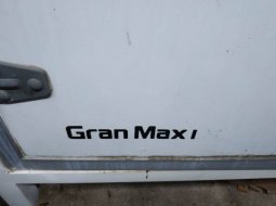 Dijual Mobil Bekas Daihatsu Gran Max Box 2016 di DIY Yogyakarta 2