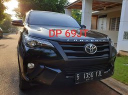 Dijual cepat Toyota Fortuner VRZ 2016 di Bekasi 2