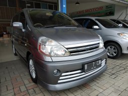 Bekasi, Mobil bekas Nissan Serena Highway Star AT 2012 dijual  2