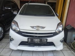 Jual Mobil Bekas Toyota Agya TRD Sportivo 2015 Terawat di Bekasi 5