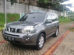 Dijual Mobil Nissan X-Trail 2.5 CVT 2010 di Bogor 7