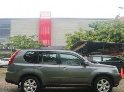 Dijual Mobil Nissan X-Trail 2.5 CVT 2010 di Bogor 6