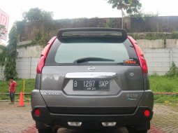 Dijual Mobil Nissan X-Trail 2.5 CVT 2010 di Bogor 4