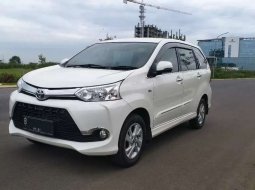 Mobil Toyota Avanza 2016 Veloz terbaik di Jawa Barat 9
