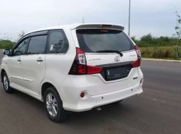 Mobil Toyota Avanza 2016 Veloz terbaik di Jawa Barat 8