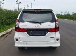 Mobil Toyota Avanza 2016 Veloz terbaik di Jawa Barat 7