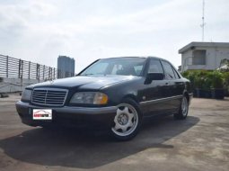 Jual mobil bekas Mercedes-Benz C-Class C 230 1999/2000 di DKI Jakarta 3