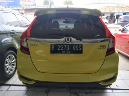 Dijual Cepat Mobil Honda Jazz RS AT 2018 di Bekasi  9