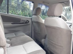 Jual Mobil Toyota Kijang Innova 2.5 V 2015 bekas, DKI Jakarta 3