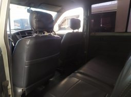 DKI Jakarta, Dijual mobil bekas Toyota Kijang LX 2004  1