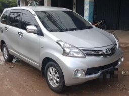 Mobil Toyota Avanza 2012 G terbaik di Sumatra Selatan 5