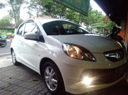 DIY Yogyakarta, jual mobil Honda Brio Satya E 2014 dengan harga terjangkau 6