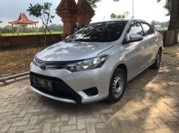 Jual Toyota Vios G 2013 harga murah di Jawa Timur 3