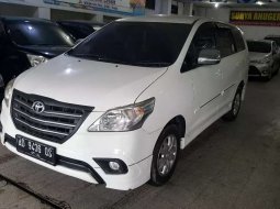 Jawa Tengah, Toyota Kijang Innova 2.0 G 2014 kondisi terawat 3