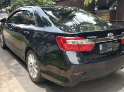 Jual Toyota Camry V 2012 harga murah di Jawa Barat 3