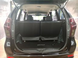 Dijual Mobil Daihatsu Xenia D 2012 di DKI Jakarta 3