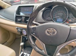 Jual Mobil Bekas Toyota Vios G AT 2014 Terawat di Bekasi 8