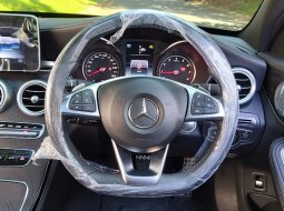 Jual Mobil Bekas Mercedes Benz C250 AMG 2014 di DKI Jakarta 8