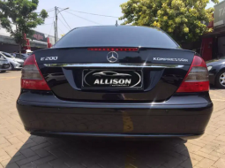 Jual Mobil Bekas Mercedes-Benz E-Class E 200 K 2009 di Tangerang Selatan 4