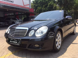 Jual Mobil Bekas Mercedes-Benz E-Class E 200 K 2009 di Tangerang Selatan 2