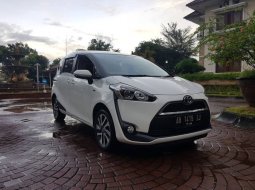 Jual Mobil Bekas Toyota Sienta V 2018 di DIY Yogyakarta 9