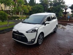 Jual Mobil Bekas Toyota Sienta V 2018 di DIY Yogyakarta 8