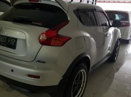 Dijual cepat Nissan Juke RX 2011, Bekasi  3