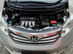 Dijual mobil bekas Honda Freed PSD, DIY Yogyakarta  13