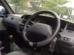 Jual Toyota Kijang Kapsul 2001 harga murah di DIY Yogyakarta 3