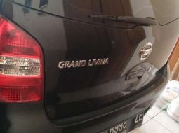 Jual mobil Nissan Grand Livina 2011 bekas, Jawa Tengah 3