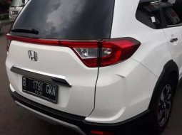 Mobil Honda BR-V 2016 E terbaik di DKI Jakarta 8