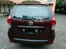 Mobil Daihatsu Xenia 2013 M terbaik di Jawa Timur 1