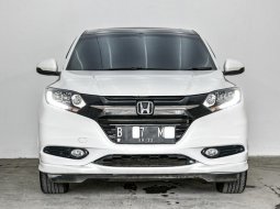 Dijual Cepat Honda HR-V E Prestige 2017 di DKI Jakarta 2