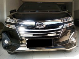 Jawa Tengah, Mobil Daihatsu Xenia R STD 2019 Dijual  6