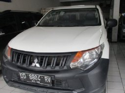 Jawa Tengah, Dijual Mitsubishi Triton HD-X 2016 Manual Solar  6