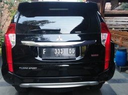 Jual Mobil Bekas Mitsubishi Pajero Sport Dakar 2017 di Jawa Tengah 4