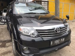 Jual Mobil Bekas Toyota Fortuner TRD G Luxury 2014 di Bekasi 2