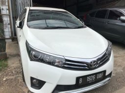 Jual Mobil Bekas Toyota Corolla Altis V 2016 Terawat di Bekasi 2