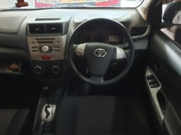 Jual Mobil Bekas Toyota Avanza Veloz 2014 di Bekasi 6