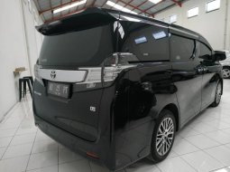 Jual Mobil Bekas Toyota Vellfire 2.4 NA 2015 Terawat di DIY Yogyakarta 3