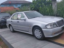 Jual Mercedes-Benz C-Class C 180 1995 harga murah di Banten 1