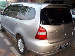 Jual Mobil Bekas Nissan Grand Livina XV 2011 di DKI Jakarta 3