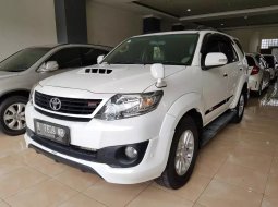 Dijual Mobil Bekas Toyota Fortuner TRD 2013 di Jawa Tengah 6