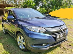 DIY Yogyakarta, Mobil bekas Honda HR-V E 2012 Dijual  4